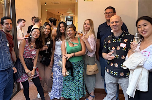 Sunday Social Happy Hour – Meet New Friends (Optional Dinner)