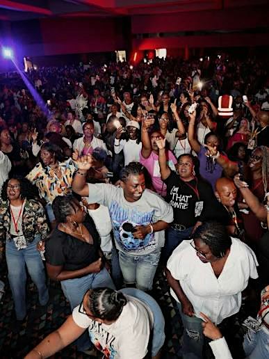 SPELHOUSE HOMECOMING