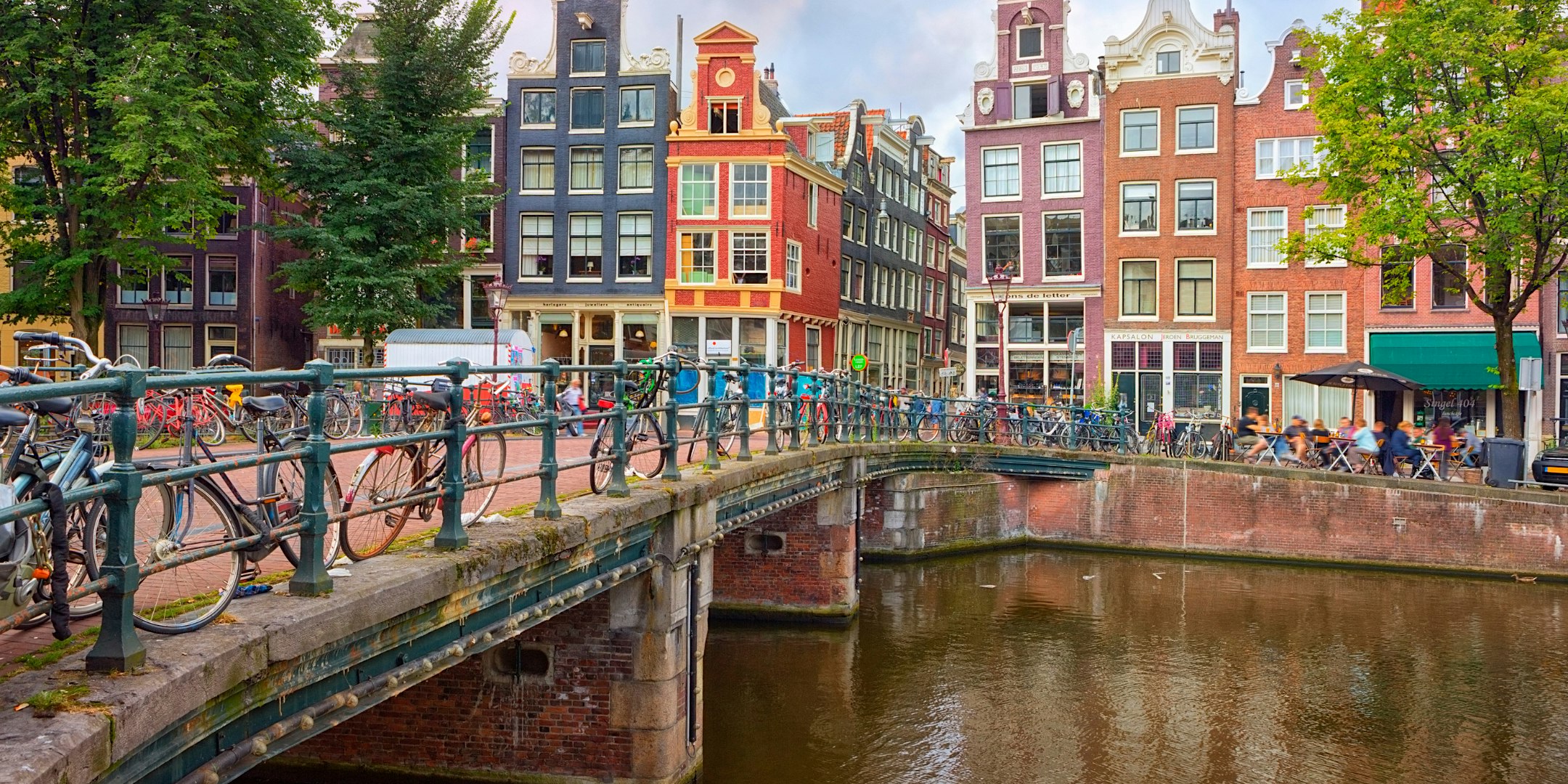 Unlock Amsterdam’s hidden stories with an exciting escape game!