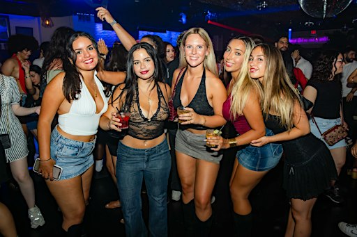 CRAVE SATURDAYS @NEST | LADIES FREE BEFORE 11:30 PM AND DRINK ON US