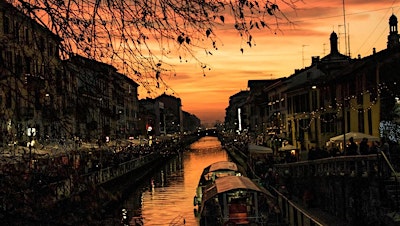Navigli Curiosi: Storie e Misteri sul Filo dell’Acqua