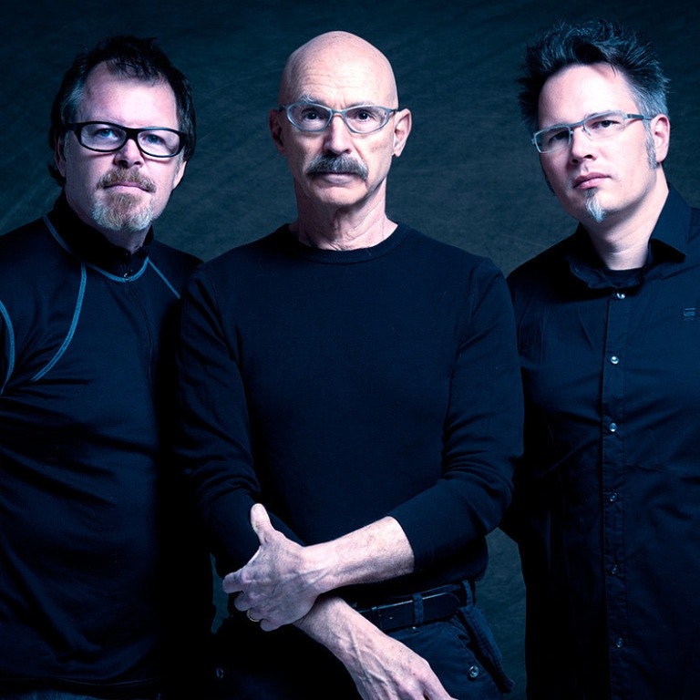 Stick Men ft/ Tony Levin, Pat Mastelotto and Markus Reuter w/ OOGWEI