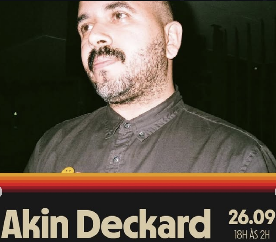 Escuta Recebe: Akin Deckard