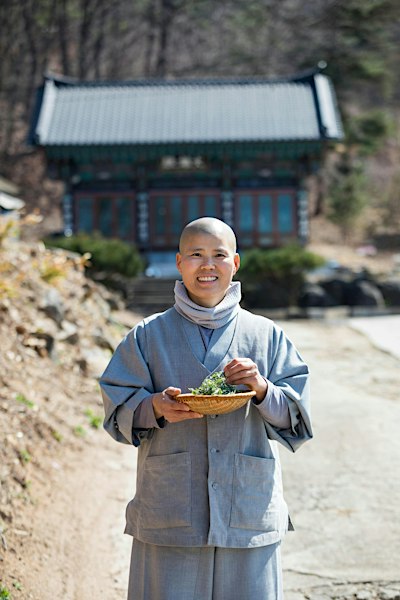 Démonstration de cuisine bouddhique par Ven. Yeogeo