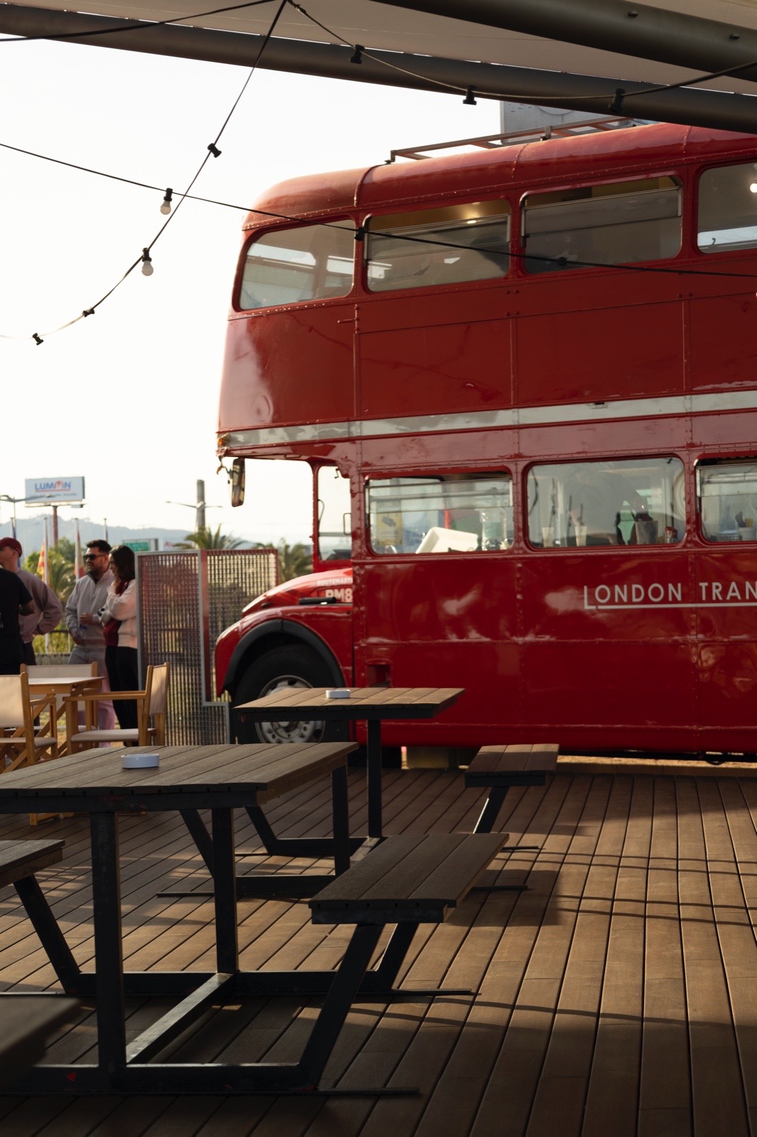 OPEN AIR // Bus Hexperience
