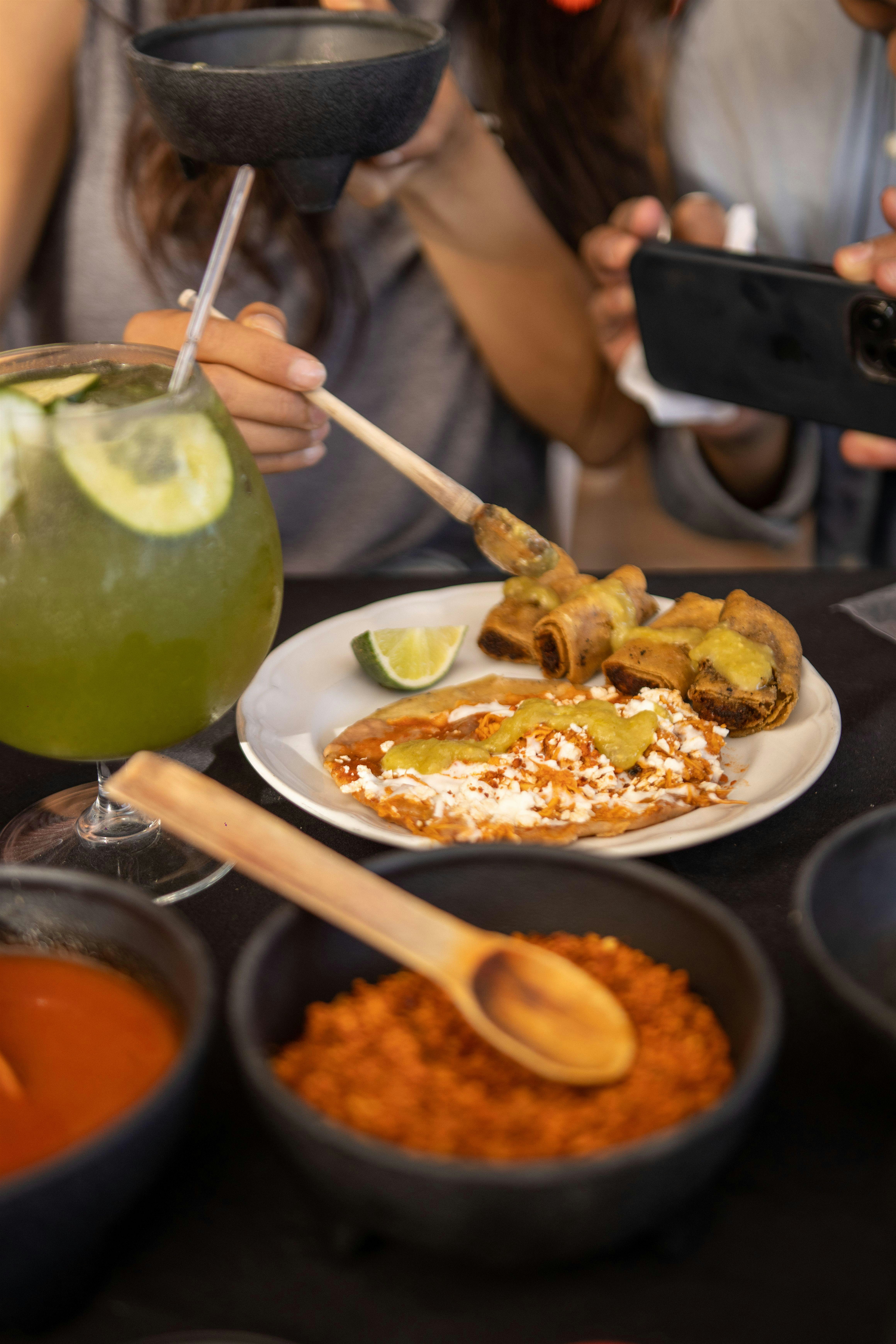 ¡Viva México en La Terraza! | Fiesta Mexicana