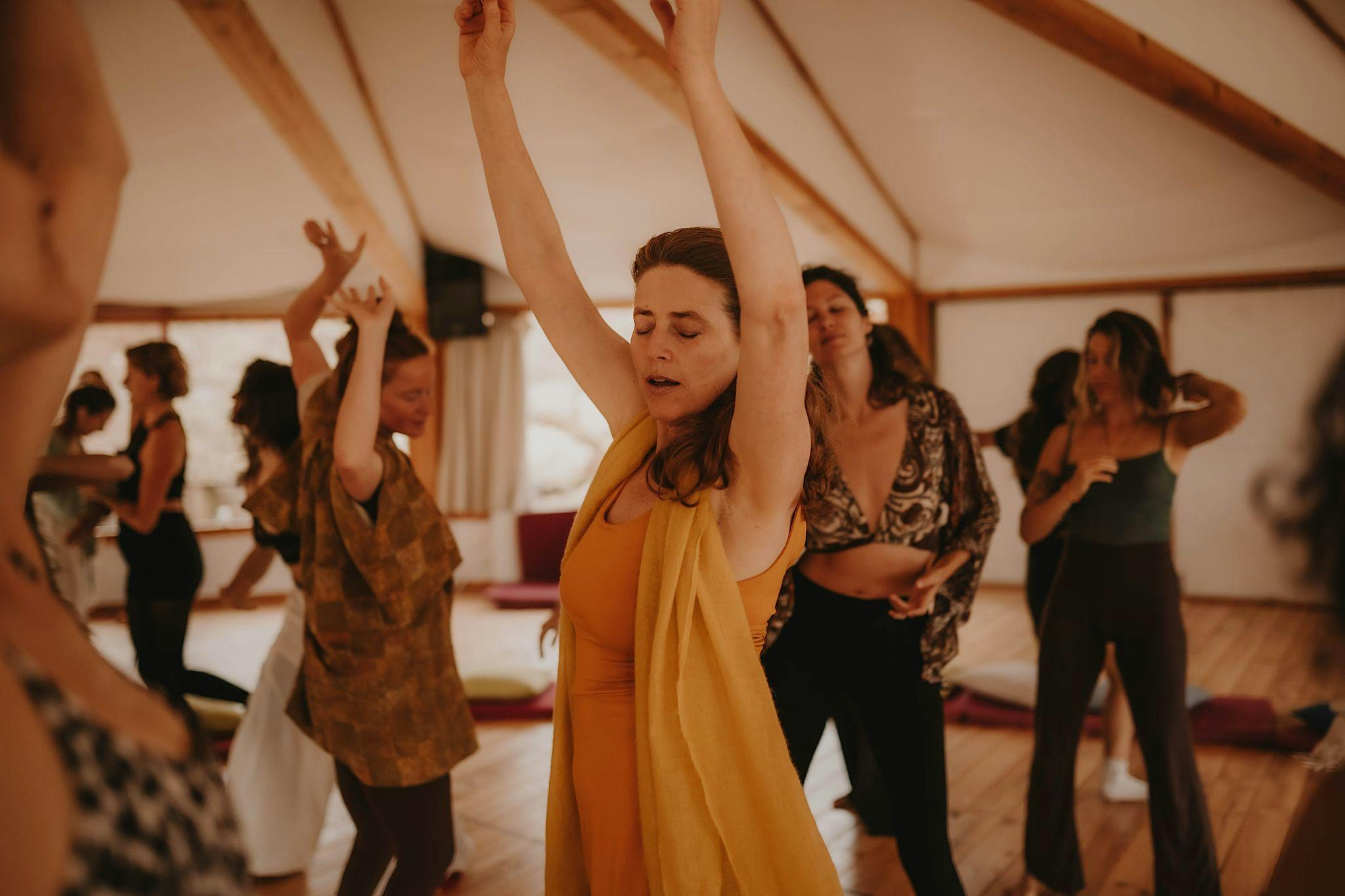 AWAKENING THE FEMININE TEMPLE: A JOURNEY INTO EMBODIMENT & SENSUAL PRESENCE