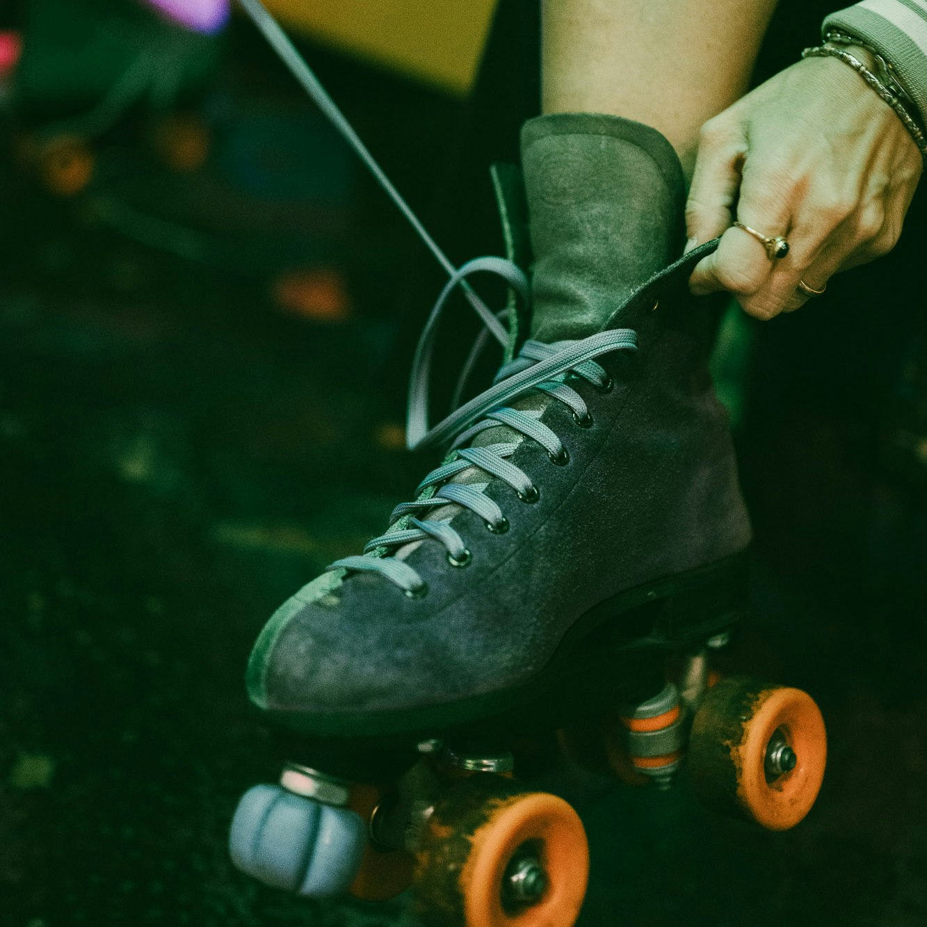 Adult Skate Night ft. DJ Suave (skate)