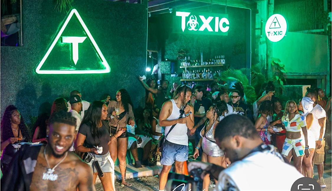 XCLUSIVE FRIDAYS AT TOXIC TULUM