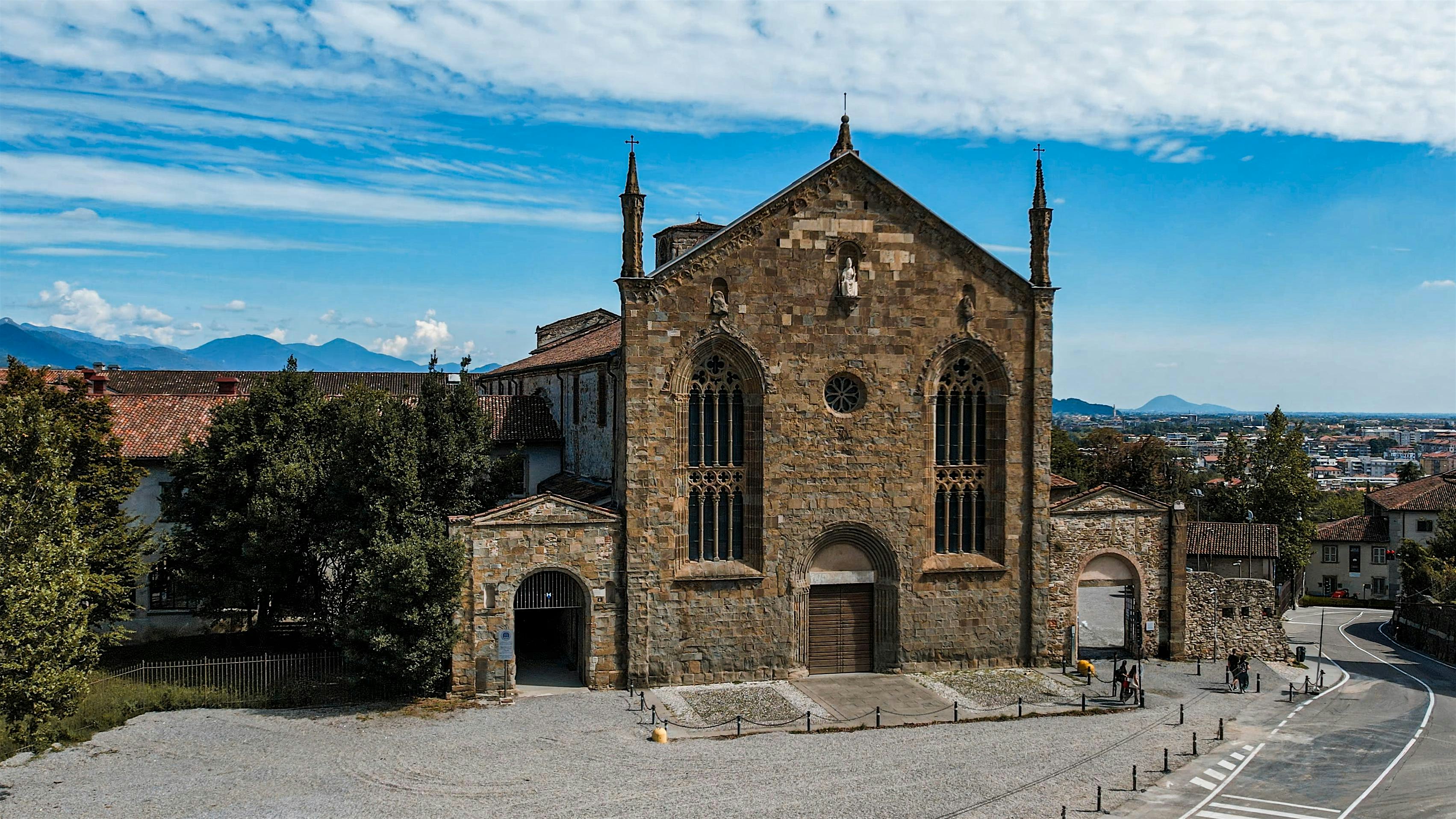 Concerto-conferenza: Pace e guerra