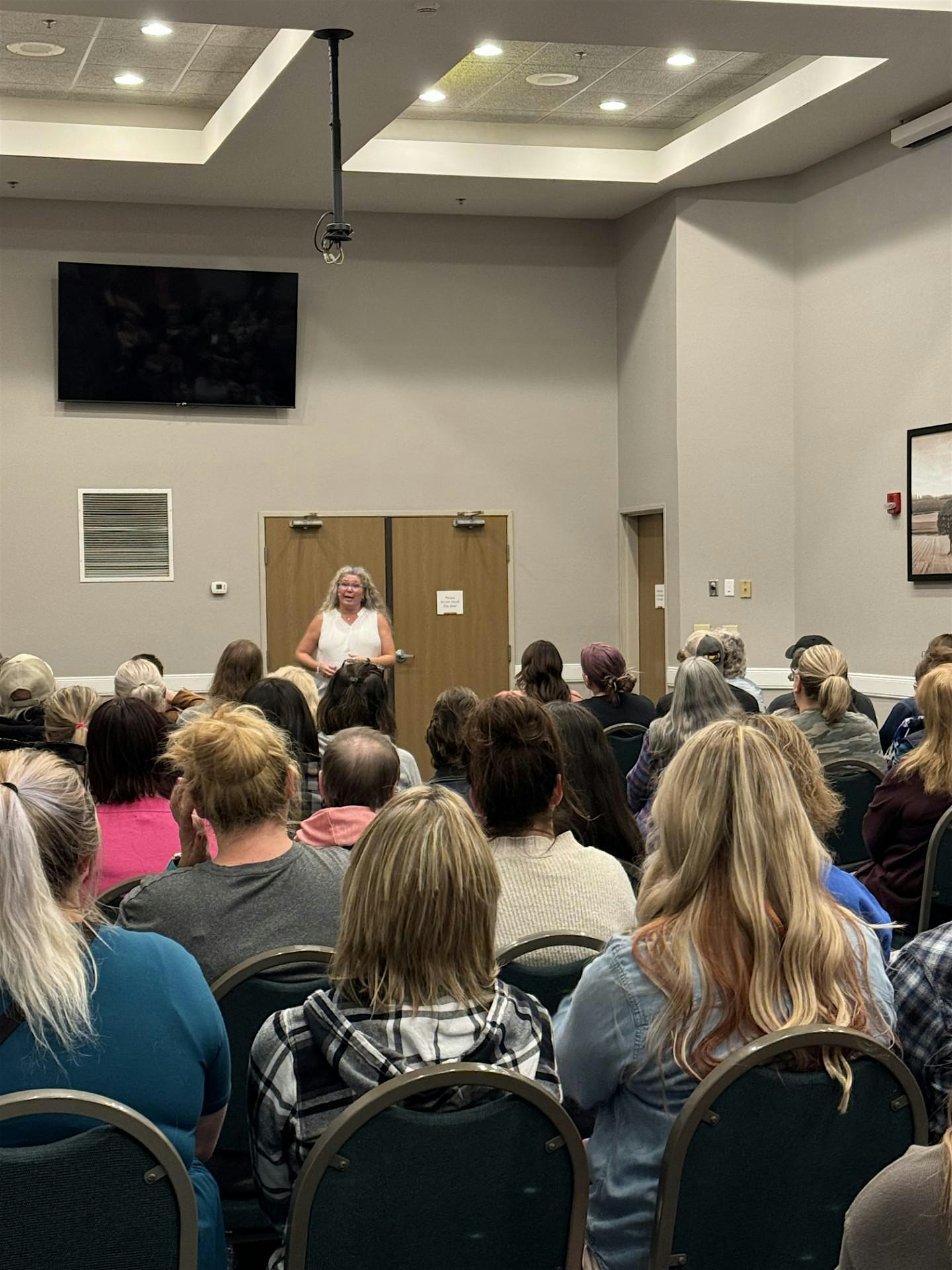 Valley City  ND,  Mediumship Gallery w/ Tania Rae