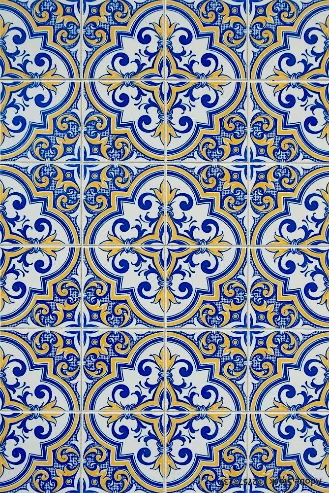 Paint and Sip: Ceramic Tiles @ Cafe Belém