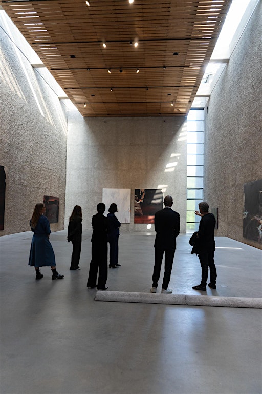ART & ARCHITECTURE GUIDED TOUR
