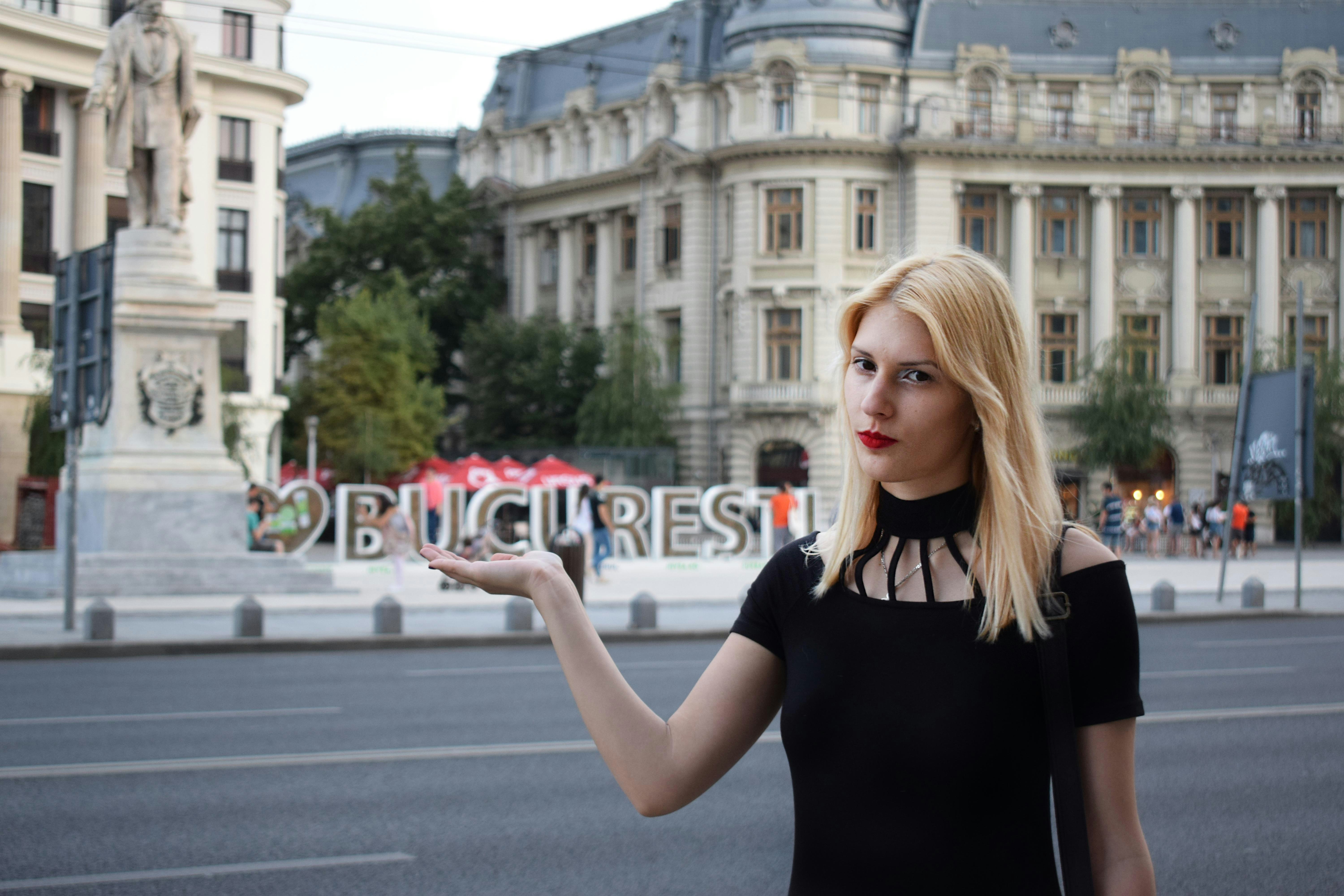 Travel With Me Bucharest - Social Adventures & Vlogs