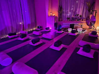 Sound Bath Meditation Sundays