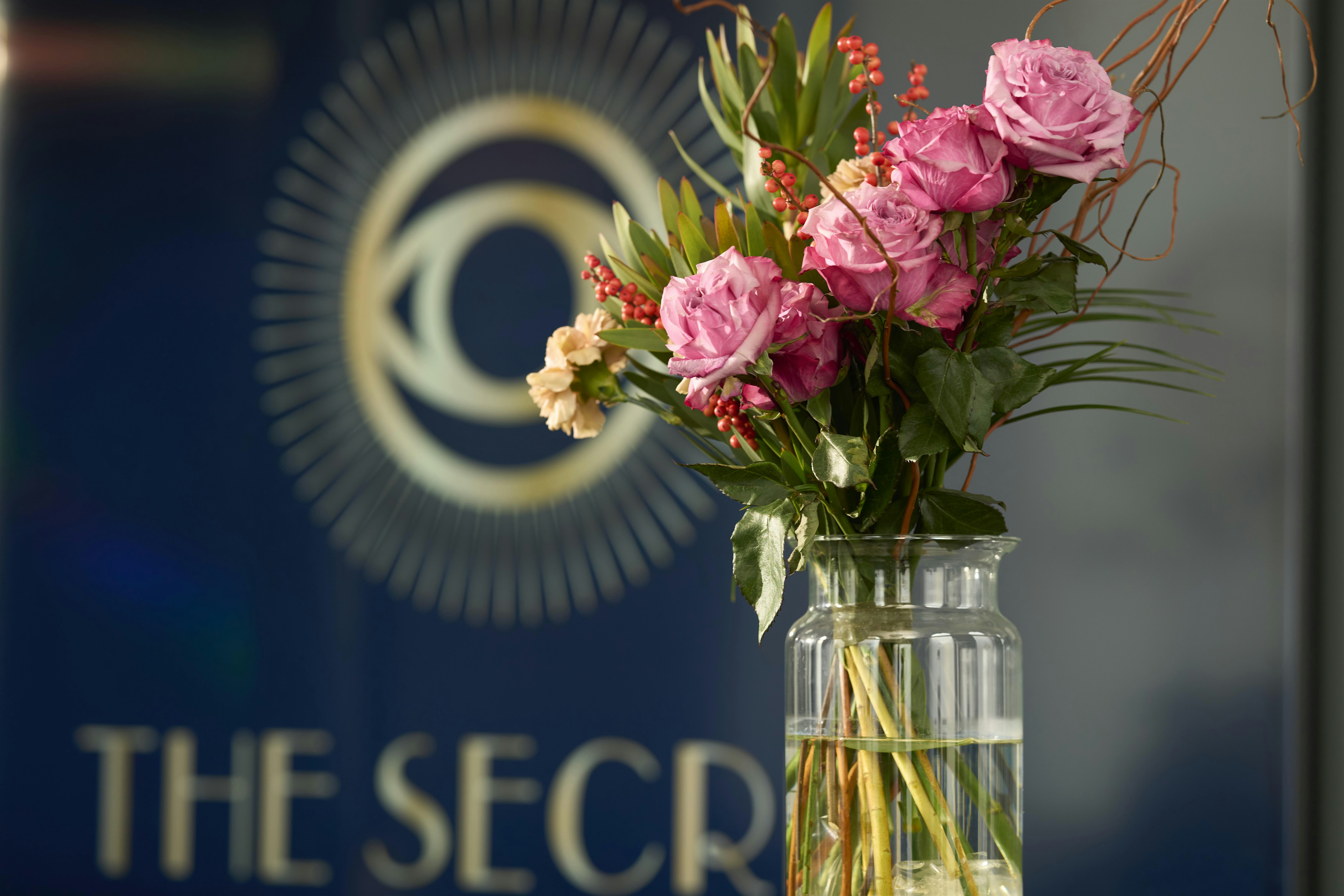 LIMITED EDITION SECRET THURSDAY CLUB X RETINOL MASTERCLASS