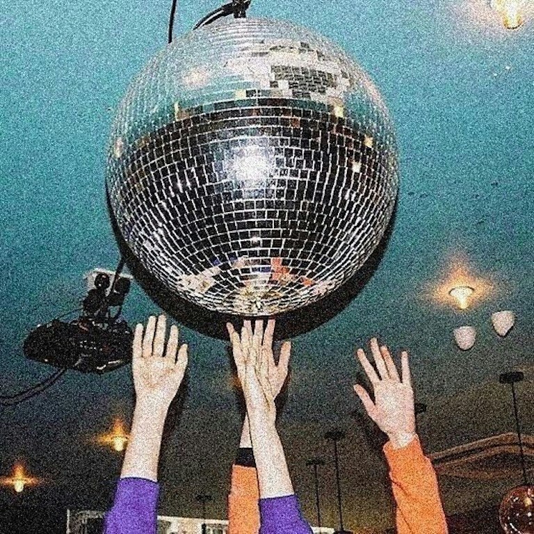 Gimme! Gimme! Gimme! / Nuit Disco