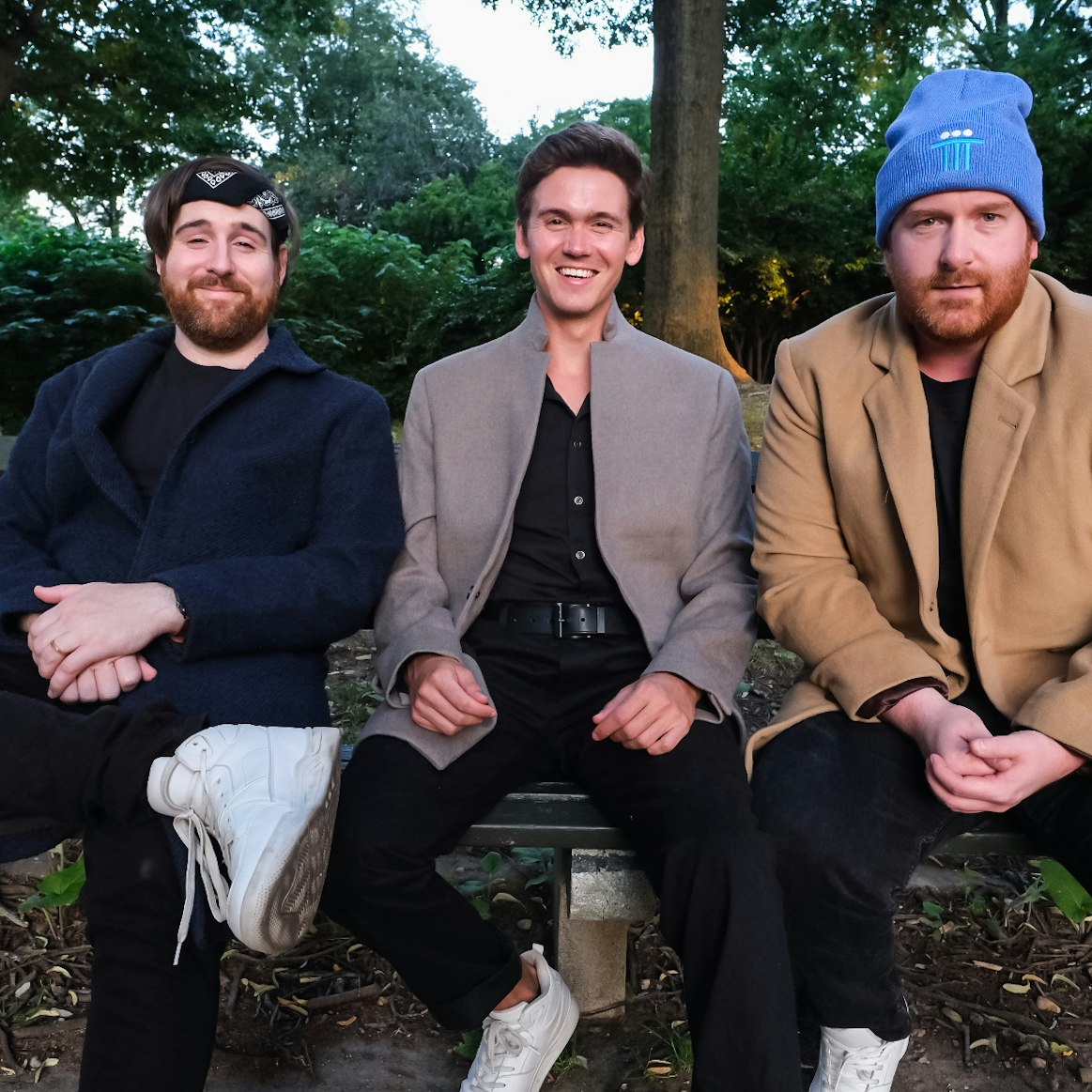 T.3 - Holiday Harmonies Tour