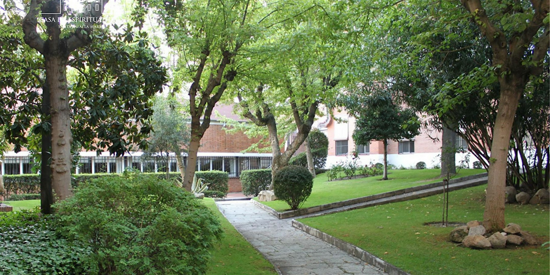 Francis Lucille´s non duality retreat Madrid, Spanish via earphones