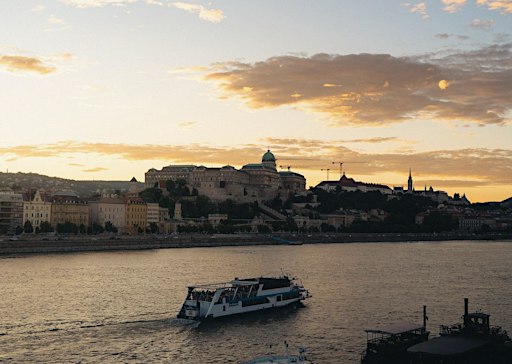 1 Hour | Budapest Danube Highlights Cruise