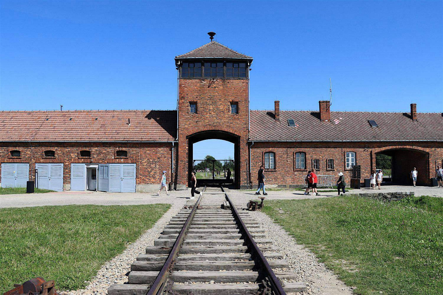Digital guided tour at Auschwitz memorial
