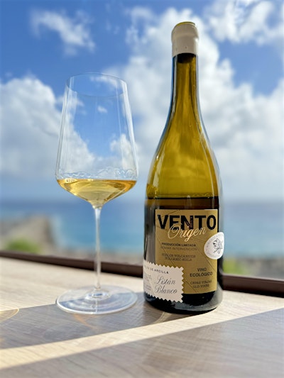 Natural Wines of Tenerife South. Bodega Vento, Damian Diaz.  Wine Tasting