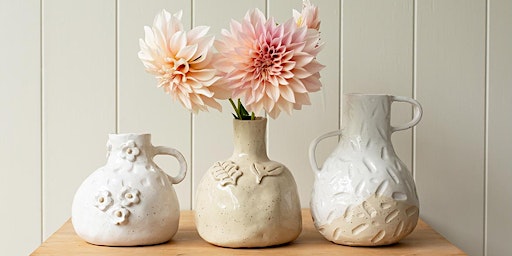 Pottery Vase-making Workshop with R Ceramics