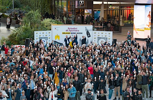 Il grande brindisi inaugurale della Milano Wine Week - 9^ edizione