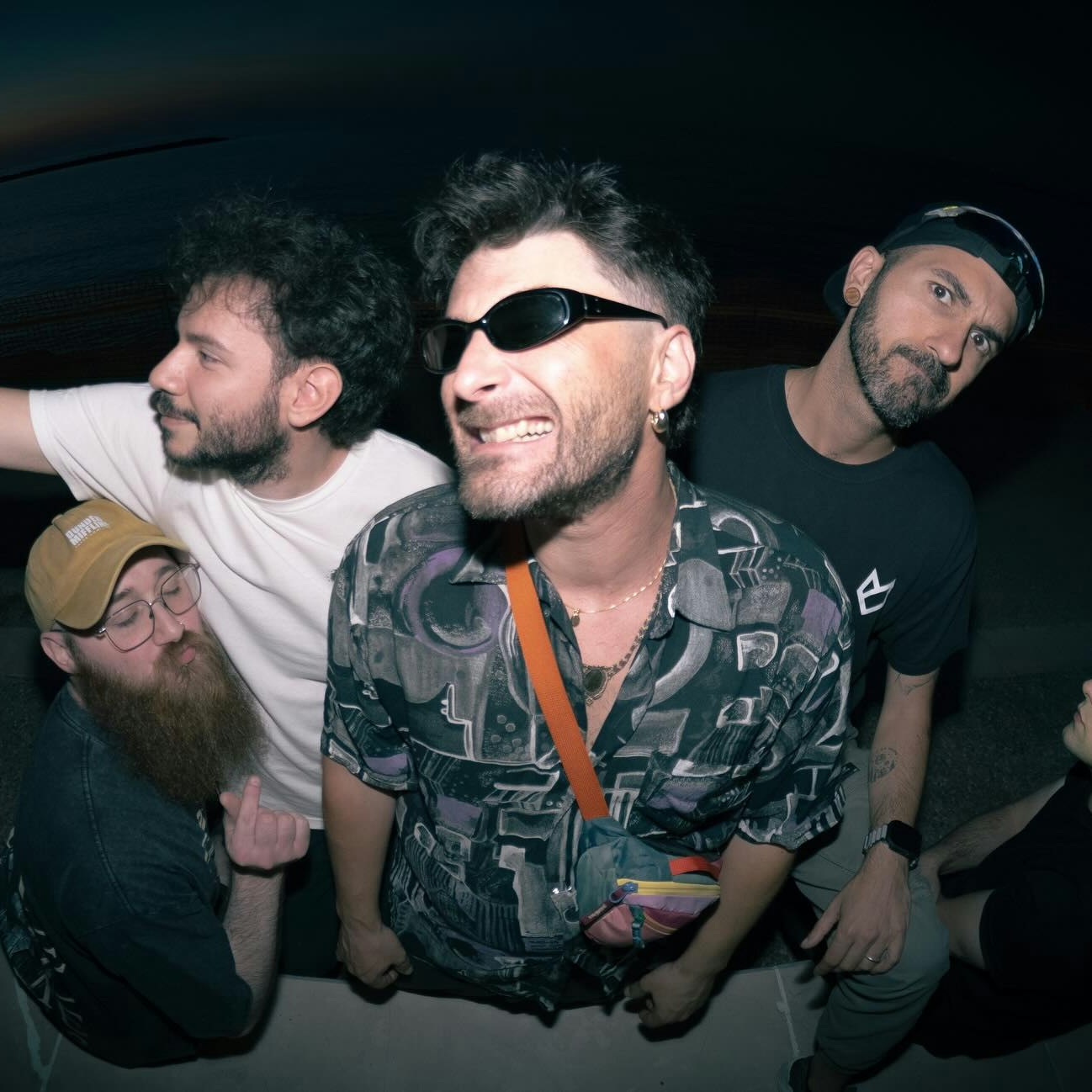 Kallax Club | Comrad + Aurevoir Sòfia