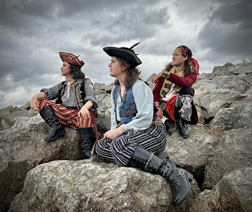 Frankie Heartless and the Heartless Rogues on The Golden Hinde