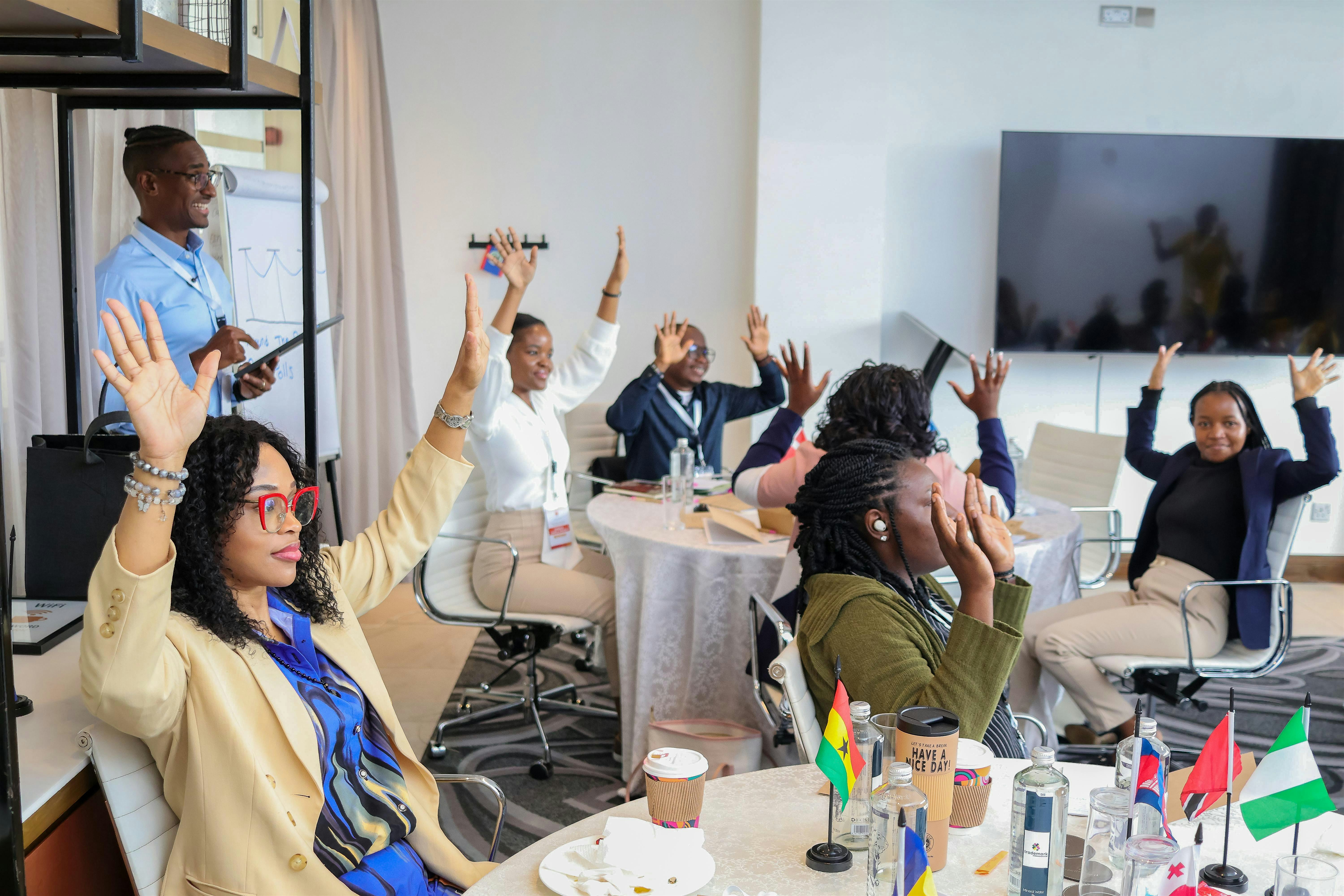 COMMAND THE ROOM: Presence, Influence & the Art of Memorable Communication