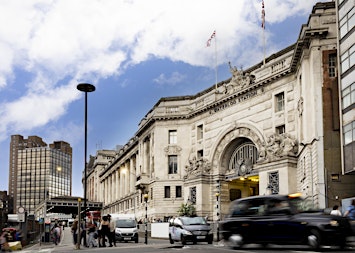A Historic Tour of Waterloo Station