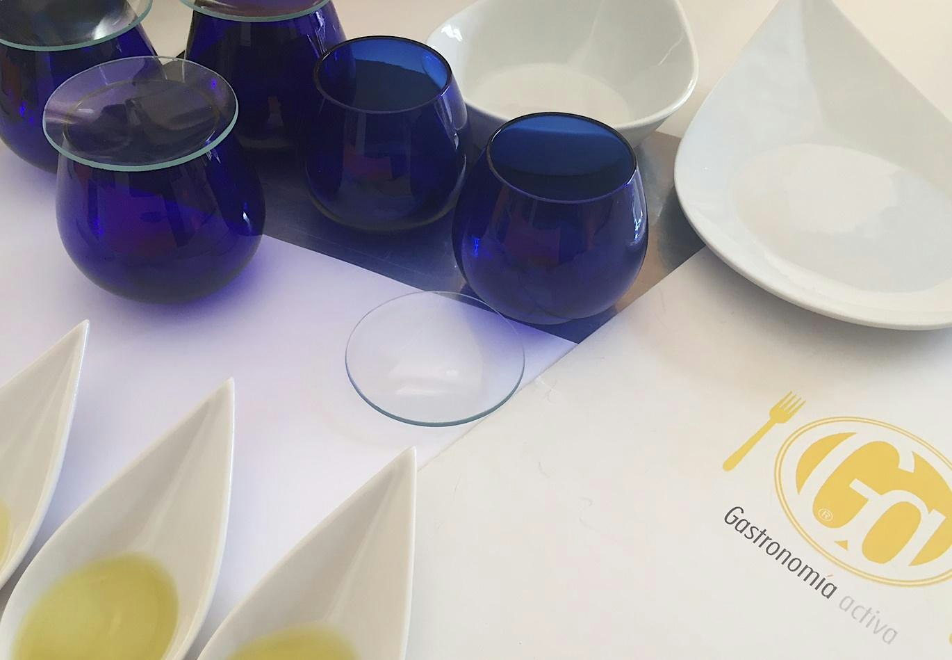 Cata de aceite: el diseño se vive con los sentidos