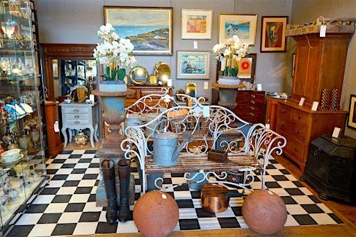 The Cotswolds, Decorative Antiques & Art Fair