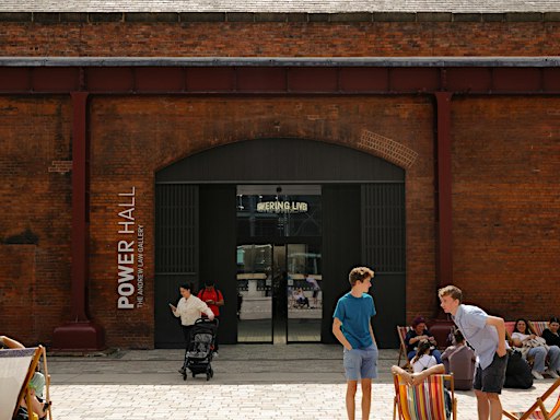 De-carbonisation of Heritage Buildings