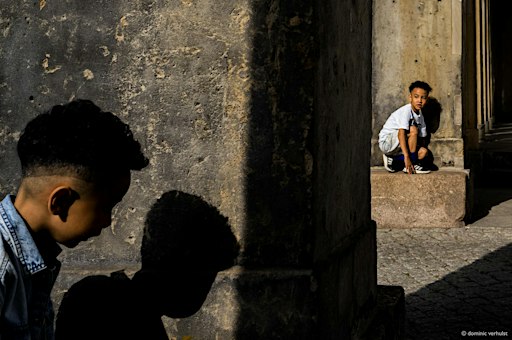 Street Photography – Licht, Schatten und der Entscheidende Moment