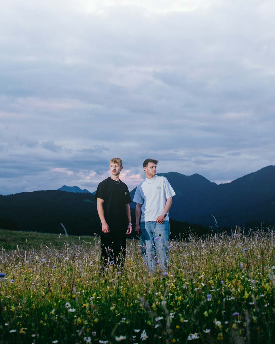 Lynnic & ITSARIUS (extra show)