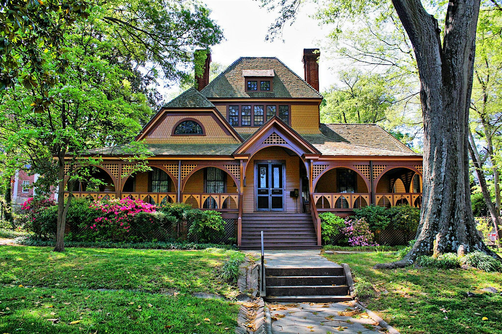Exploring The Wren's Nest: History, Architecture, and Storytelling