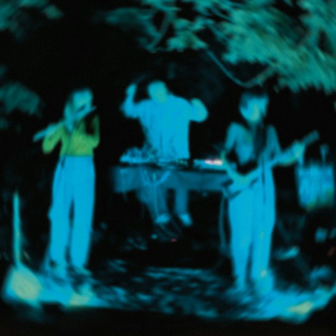 Teal "Love Comes Thru" Record Release Show