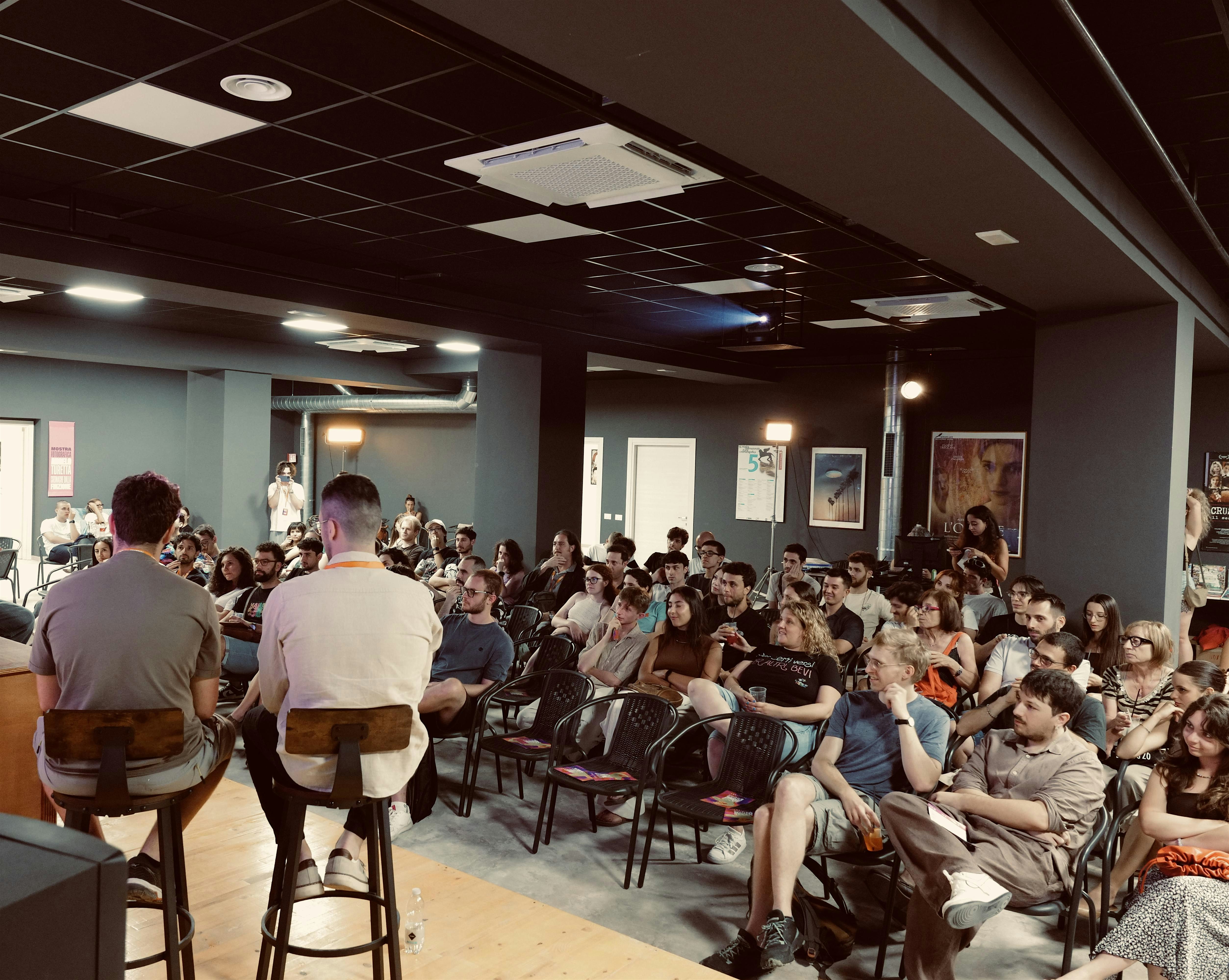 OPEN MIC – Microfoni aperti per attori