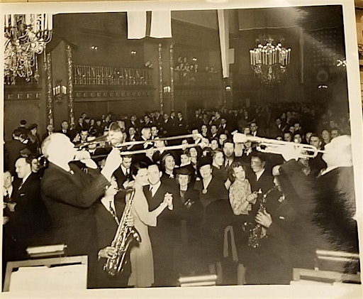 Apropos: An Evening of Jazz, Dinner, & Dancing