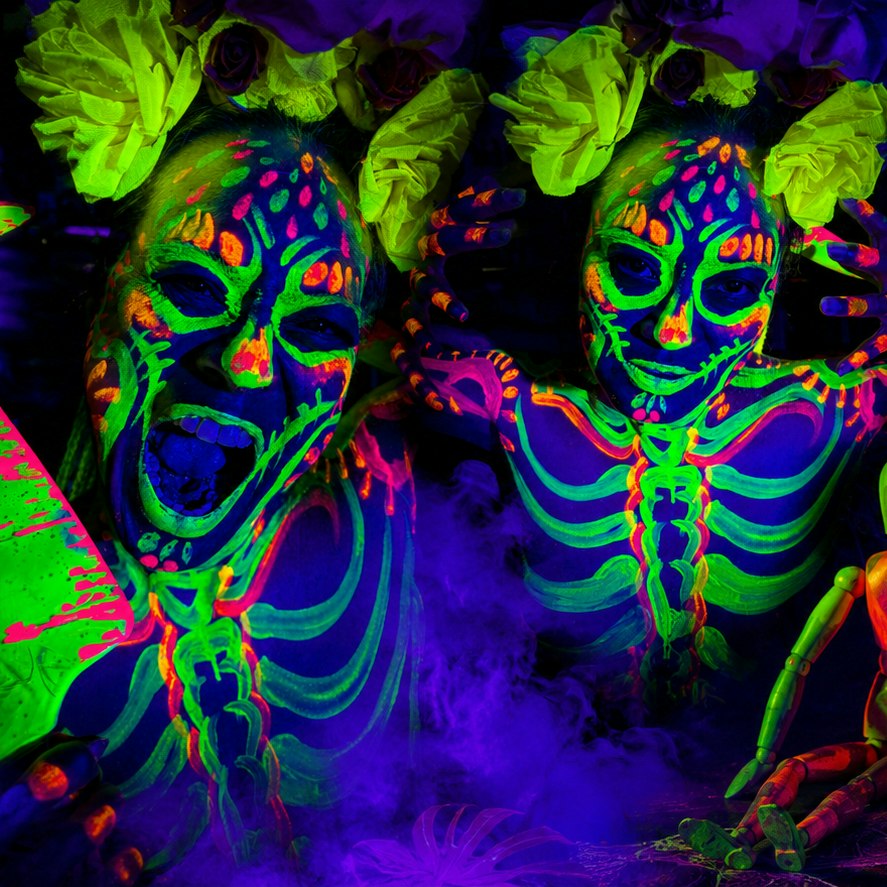 Halloween Neon Life Drawing | UV Art Experience!