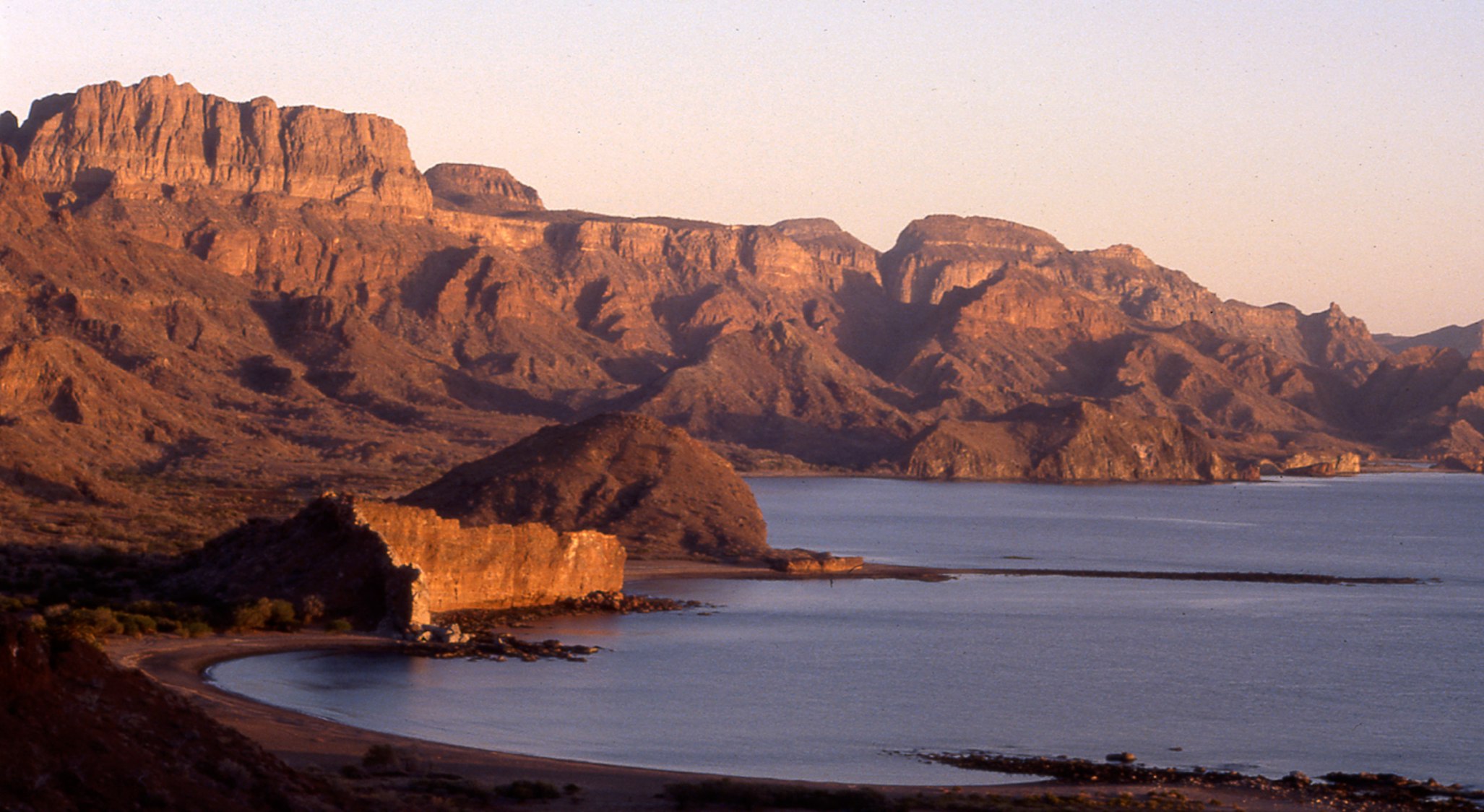 Kayak Baja, Bolivia and the Bay of Islands