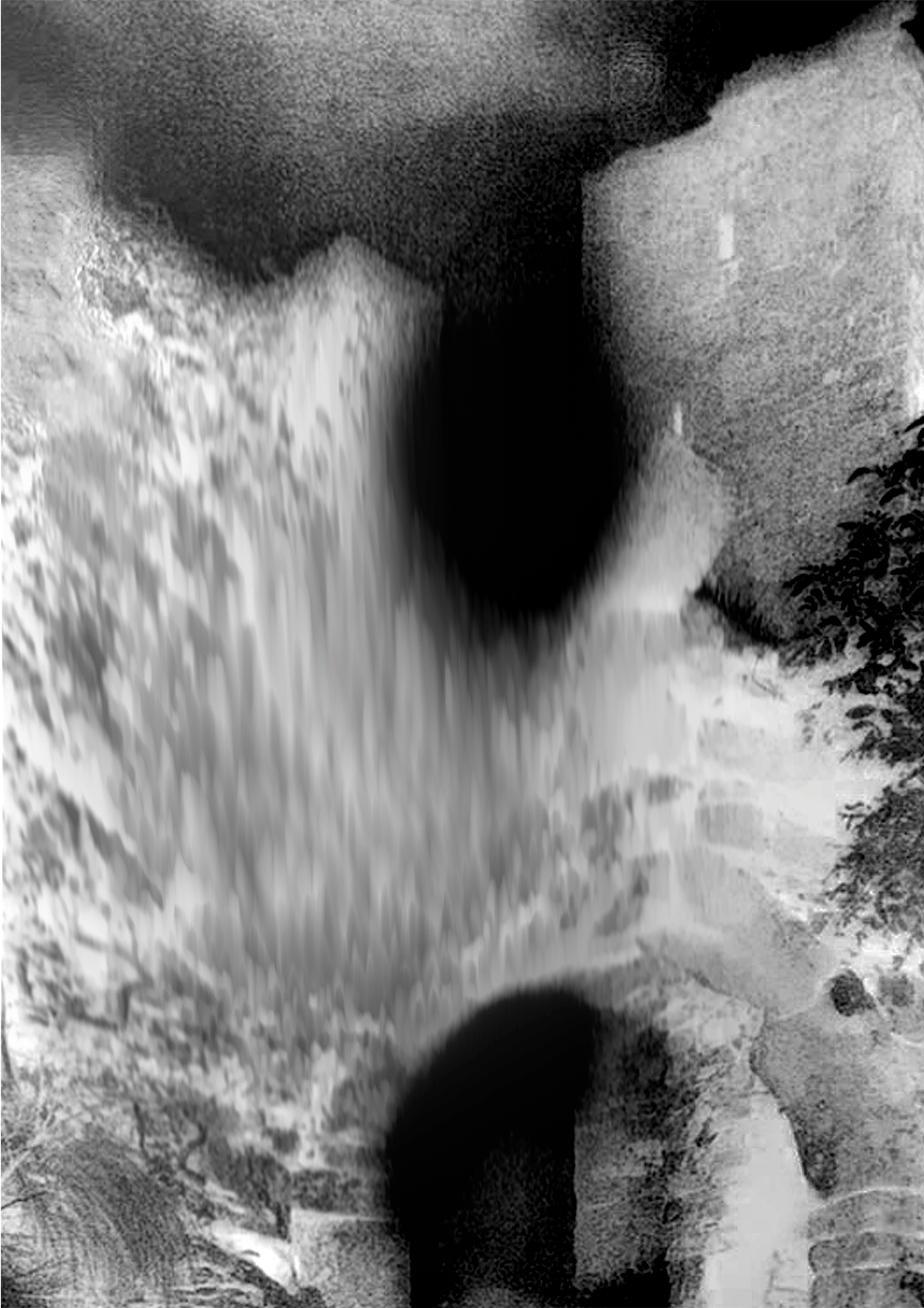 SIMON MARSDEN: Traces of the Unseen