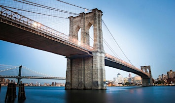 Brooklyn Bridge (Manhattan to Brooklyn) Family-Friendly Walking Tour
