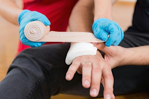 First Aid & CPR Course - For young people aged 14 - 25