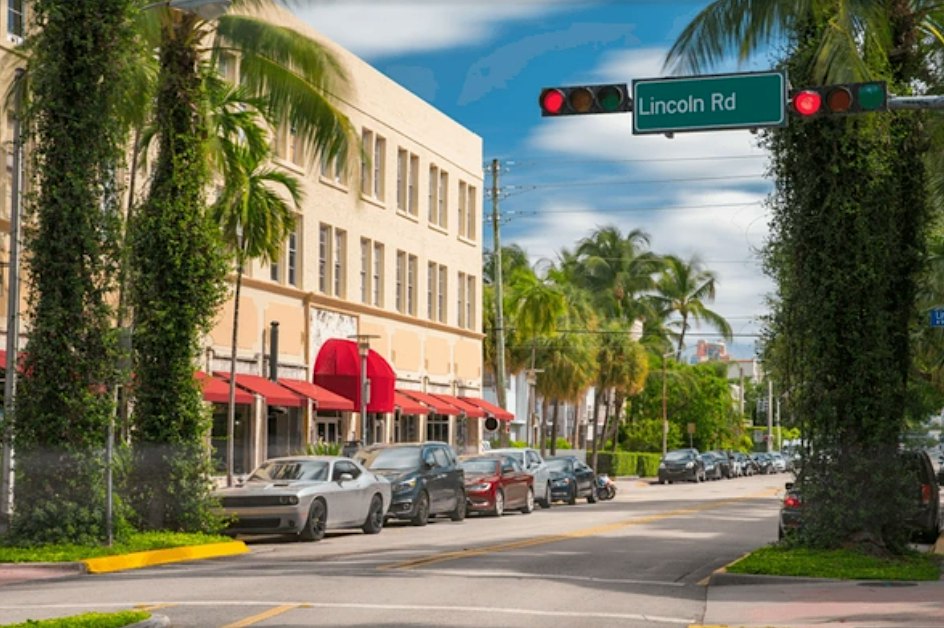 Hunts For Nerds: Lincoln Road Mystery Quest