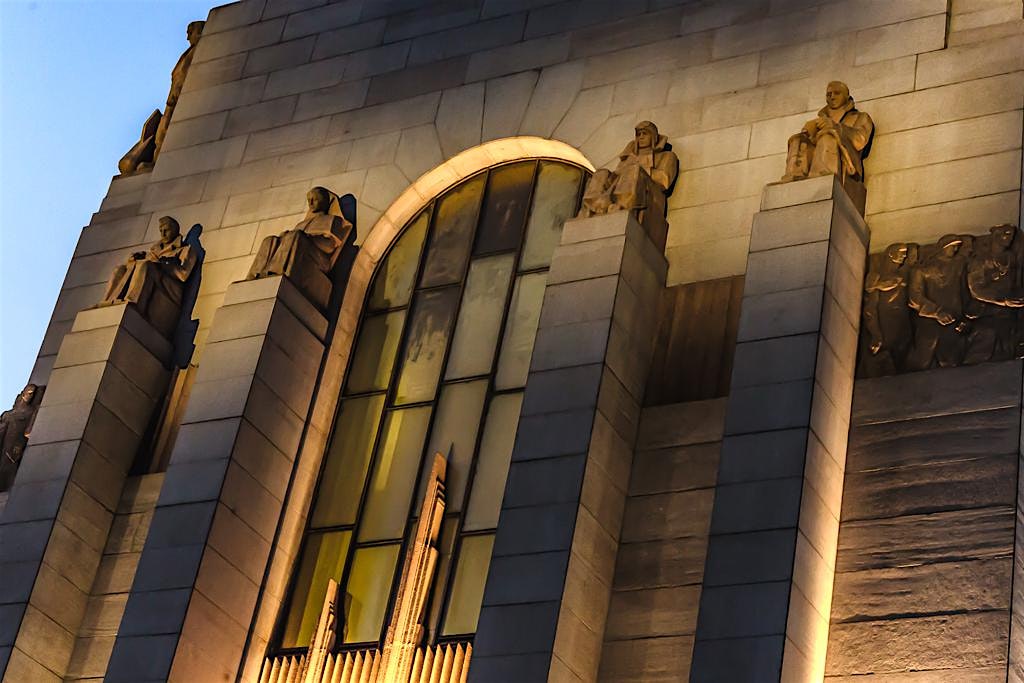 Secrets of the Anzac Memorial Tour