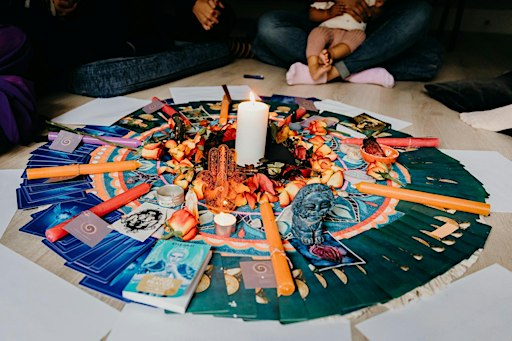 Lunar circle