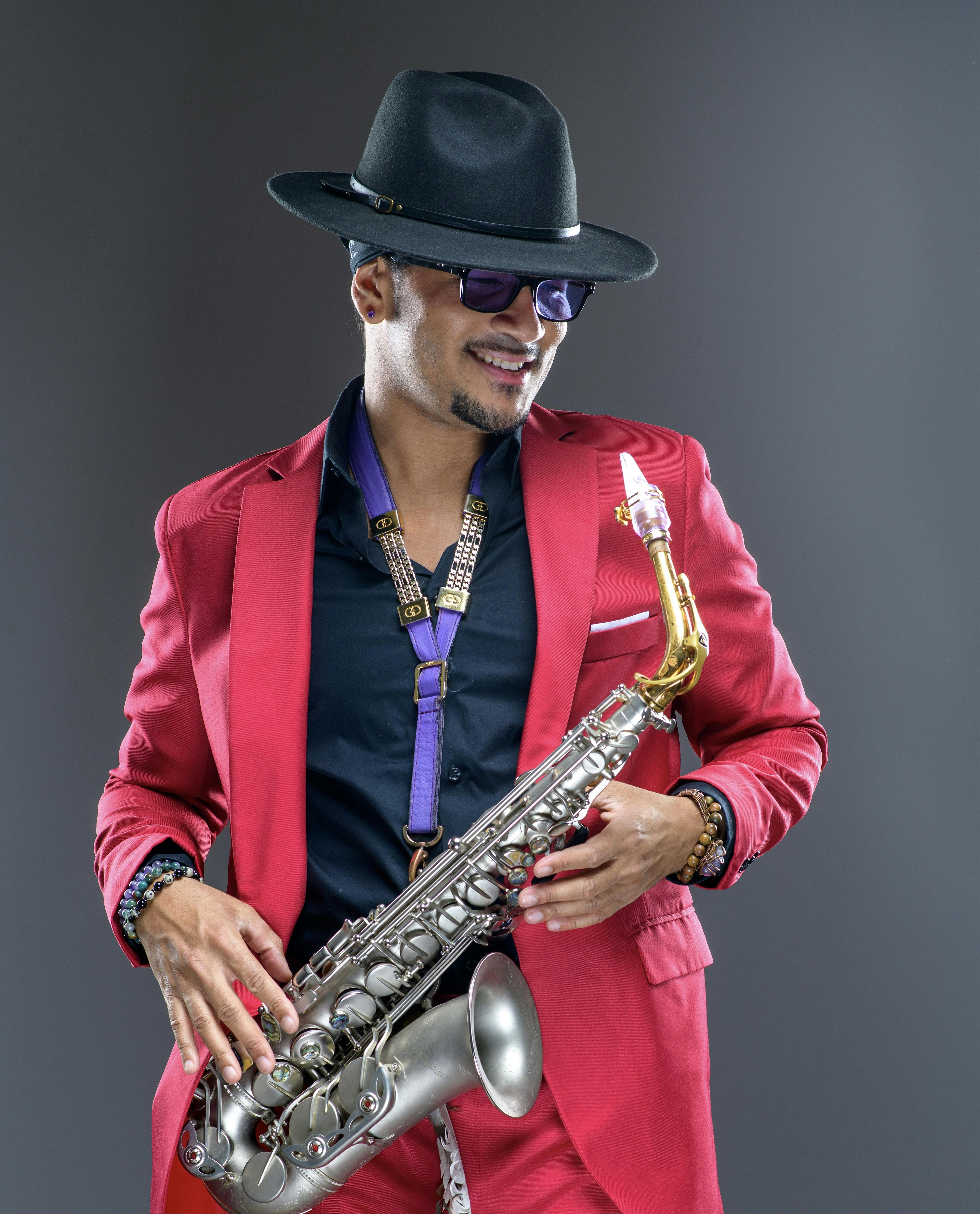 Serente Jazz And Wine Escapes Presents Saxophonist Adrian Crutchfield!!!